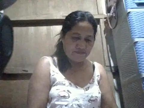 Snapshot of hotmama_063 chatting on June 2026 11:34:01 AM hotmama 063 online show from June 2026 11:34:01 AM