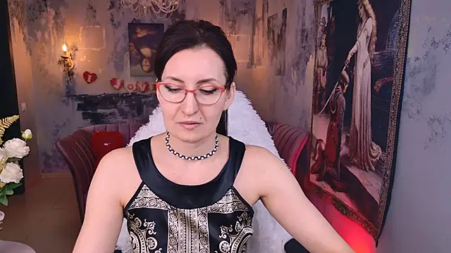 Snapshot of UnaTerra chatting on February 2026 08:21:01 AM UnaTerra online show from February 2026 08:21:01 AM