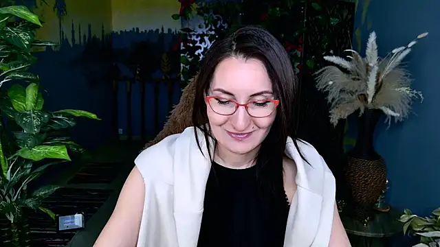 Snapshot of UnaTerra chatting on March 2026 05:33:02 AM UnaTerra online show from March 2026 05:33:02 AM