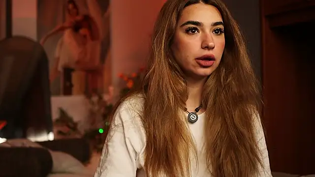 ItalianGirl online show from March 2026 08:26:02 PM