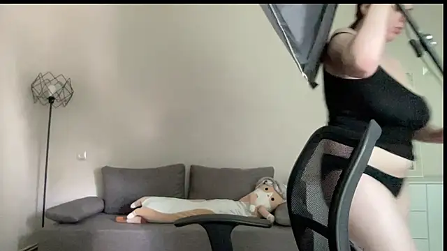 MillyBoo0 online show from June 2026 11:41:02 AM