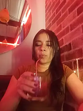 ValerieLove  online show from May 2026 11:45:02 PM