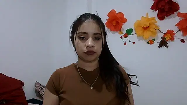 ValerieLove  online show from May 2026 11:49:02 AM