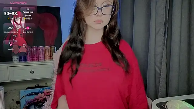 hornyprincess19 online show from June 2026 12:57:02 PM