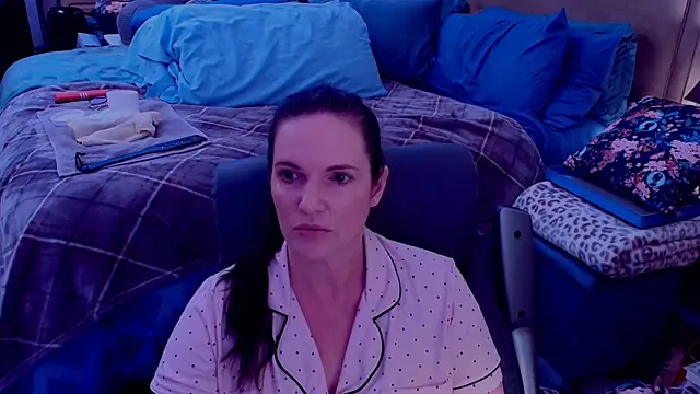 ninajaymes online show from May 2026 09:55:01 PM