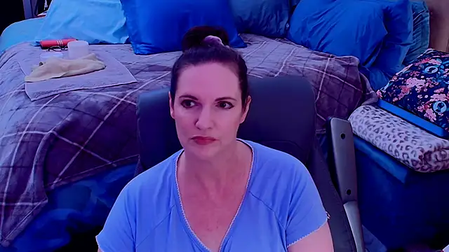ninajaymes online show from July 2026 10:45:01 PM