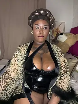 QUEEN NOBUHLE 777 online show from June 2026 10:33:02 PM