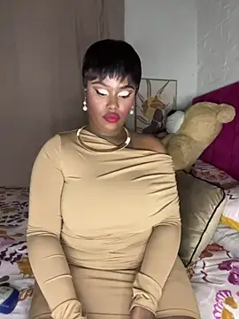 QUEEN NOBUHLE 777 online show from June 2026 10:41:02 PM