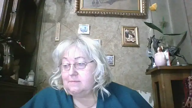 Lala-Love56 online show from April 2026 11:49:01 PM