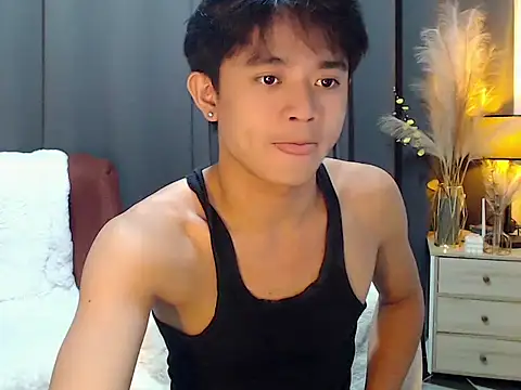 NautyBoyBrazeen 143 online show from April 2026 03:45:01 PM