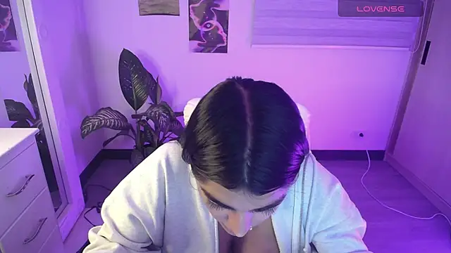 amarasilk  online show from July 2026 01:41:01 AM