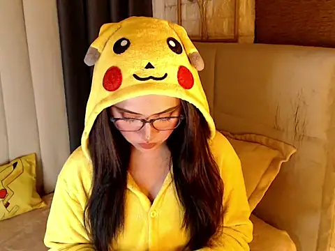 yourdevilsweettsx online show from April 2026 02:03:01 PM