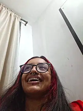 carolinerue online show from March 2026 02:39:02 AM