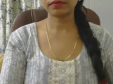 MISS SOMIYA online show from March 2026 07:32:01 PM