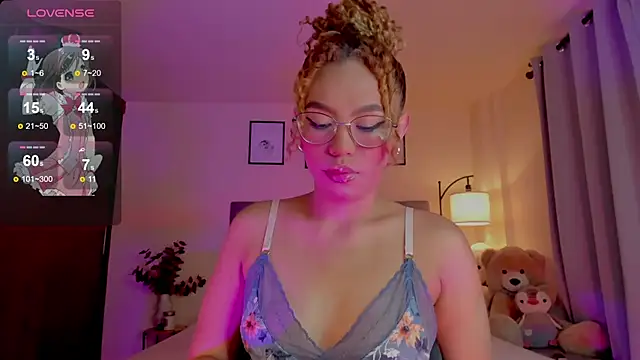 Snapshot of OxanaFedorova1- chatting on June 2026 08:37:02 PM OxanaFedorova1- online show from June 2026 08:37:02 PM