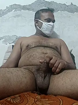 Famit025 online show from March 2026 09:42:02 PM