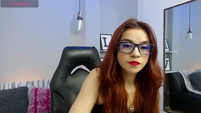 KendallWood  online show from April 2026 10:16:01 PM