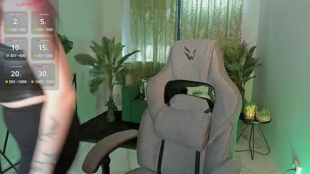 FlexyFox online show from November 2025 07:20:01 AM