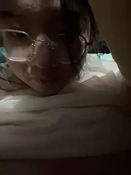 xxwang20 online show from February 2026 02:13:02 PM