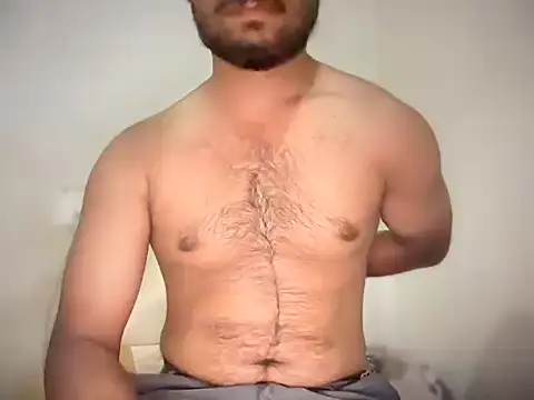 bossyjuicy online show from June 2026 07:11:01 PM