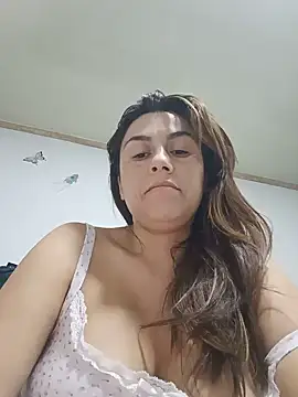 Snapshot of vanessa-titisM chatting on July 2026 03:08:02 AM vanessa-titisM online show from July 2026 03:08:02 AM