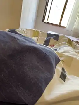 LAZ3R1 online show from November 2025 10:20:01 AM