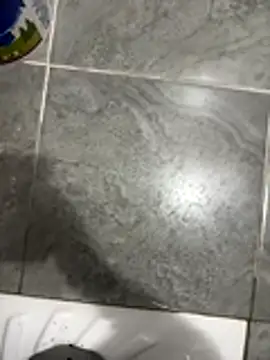 LAZ3R1 online show from November 2025 05:23:02 PM