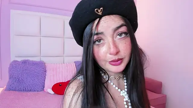 Ashleypetit online show from July 2026 01:58:02 PM