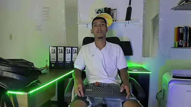 xxKamadevaxx online show from January 2026 12:59:02 AM