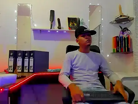 xxKamadevaxx online show from March 2026 12:33:01 PM