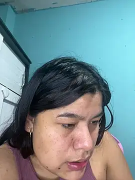 Snapshot of April_Becker chatting on June 2026 05:12:01 AM April Becker online show from June 2026 05:12:01 AM