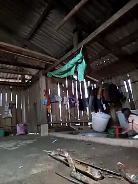 bonnie-00 online show from April 2026 10:51:01 PM