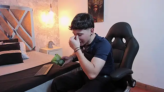 kraven lust online show from March 2026 03:22:02 AM