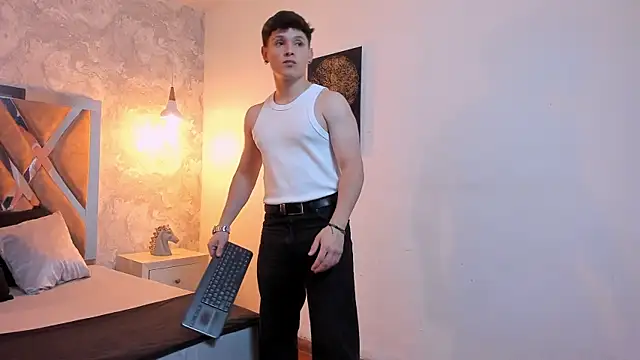 Snapshot of kraven_lust chatting on June 2026 03:04:01 AM kraven lust online show from June 2026 03:04:01 AM