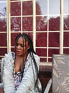 BlondieBitch online show from June 2026 02:33:01 PM