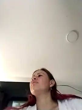 LaraCaliente online show from February 2026 12:59:02 PM