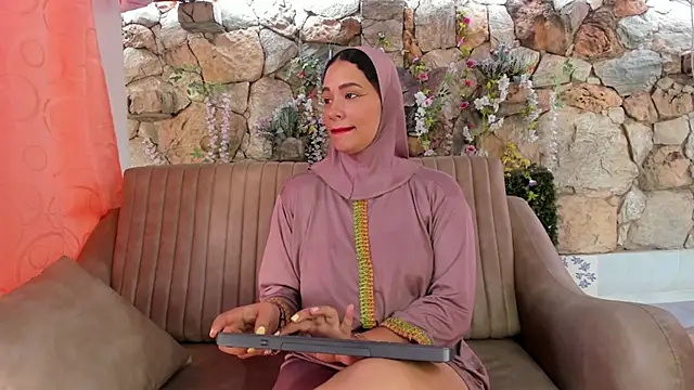 ShanaJamil online show from July 2026 12:25:02 PM