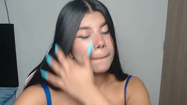 MayaScott11 online show from March 2026 01:00:01 AM