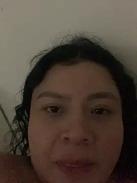Amber Santana online show from July 2026 07:05:02 PM