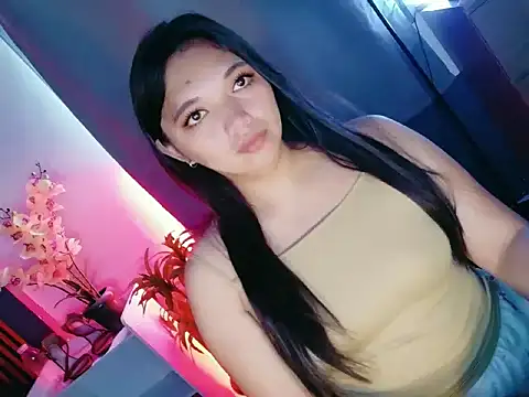 Snapshot of Nikki_Karishma chatting on April 2026 06:41:01 AM Nikki Karishma online show from April 2026 06:41:01 AM