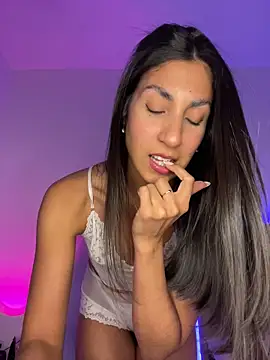 MaddyX   online show from June 2026 08:06:01 PM