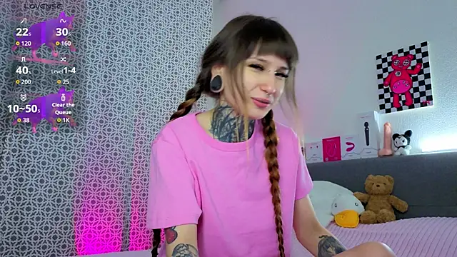 LilithPoison online show from March 2026 06:01:01 PM