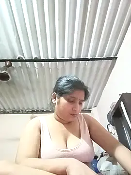aliya-jaan71 online show from April 2026 08:25:02 PM
