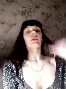 AliceSwan1122 online show from April 2026 08:44:02 PM