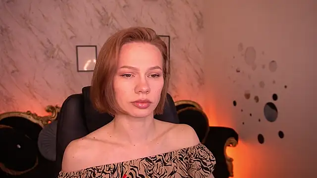 ShyySiren online show from May 2026 07:36:02 AM