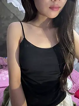 Snapshot of Bella_sexy98 chatting on July 2026 05:14:01 AM Bella sexy98 online show from July 2026 05:14:01 AM