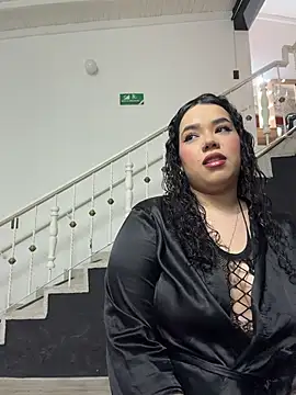 krisstenSantos online show from March 2026 02:33:02 PM