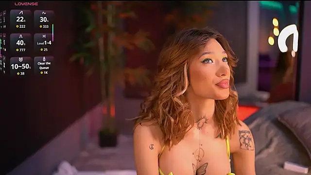 SiennaJayden online show from October 2025 05:03:02 PM