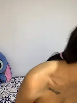MiQeilaSweet online show from June 2026 05:17:02 PM
