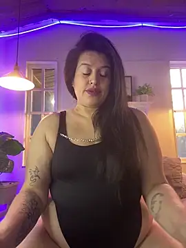 Snapshot of Andrea_secret_ chatting on June 2026 01:48:02 PM Andrea secret online show from June 2026 01:48:02 PM